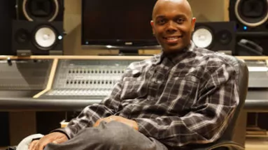 Robert "RAab" Stevenson, celebrity voice teacher is interviewed on the Intelligent Vocalist podcast.